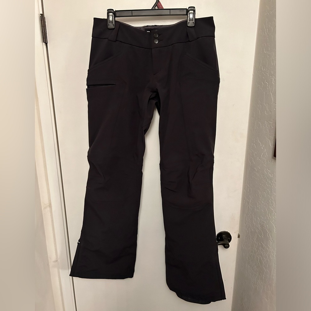 Women’s Dakine softshell pants
